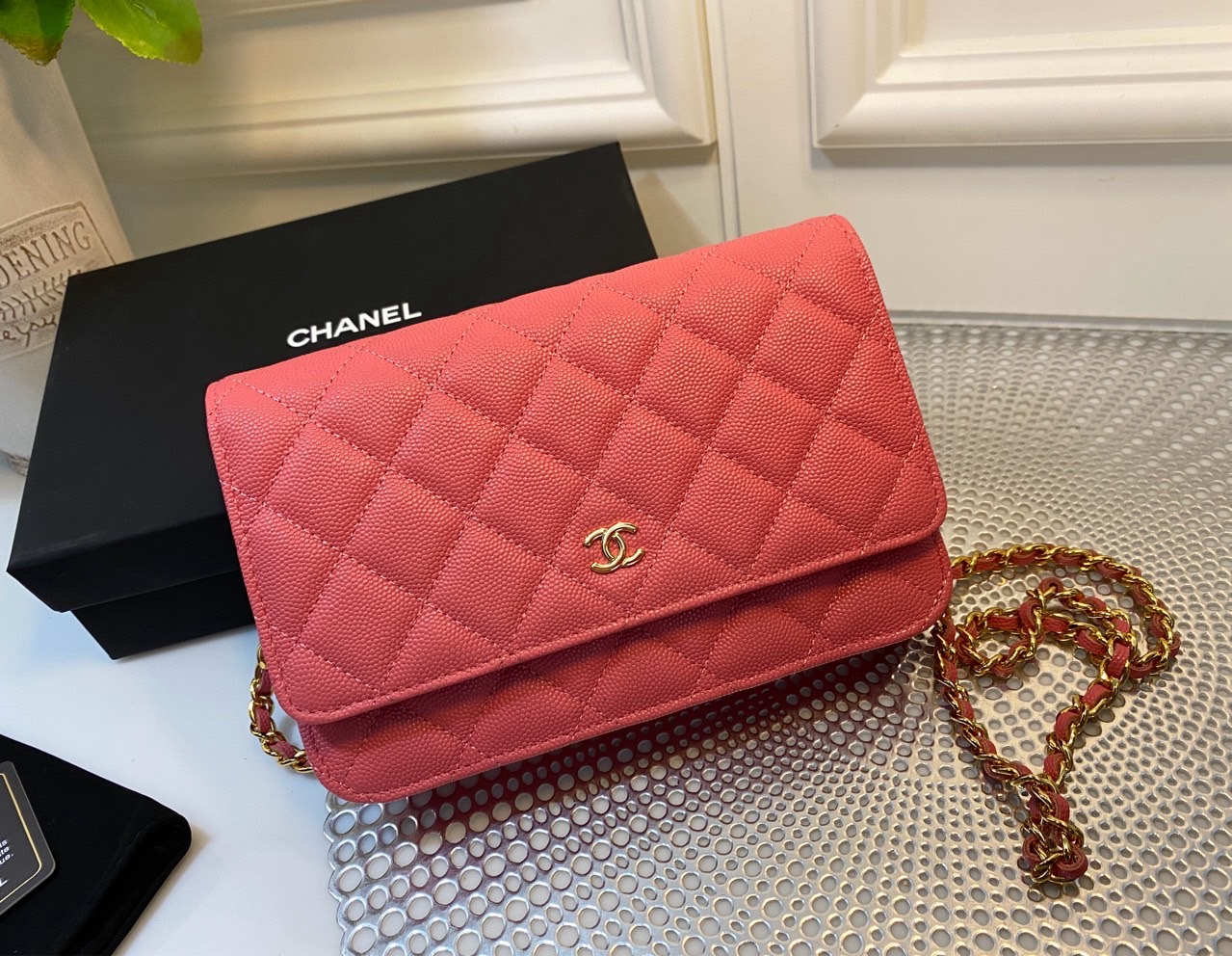 샤넬 WOC 캐비어 금장