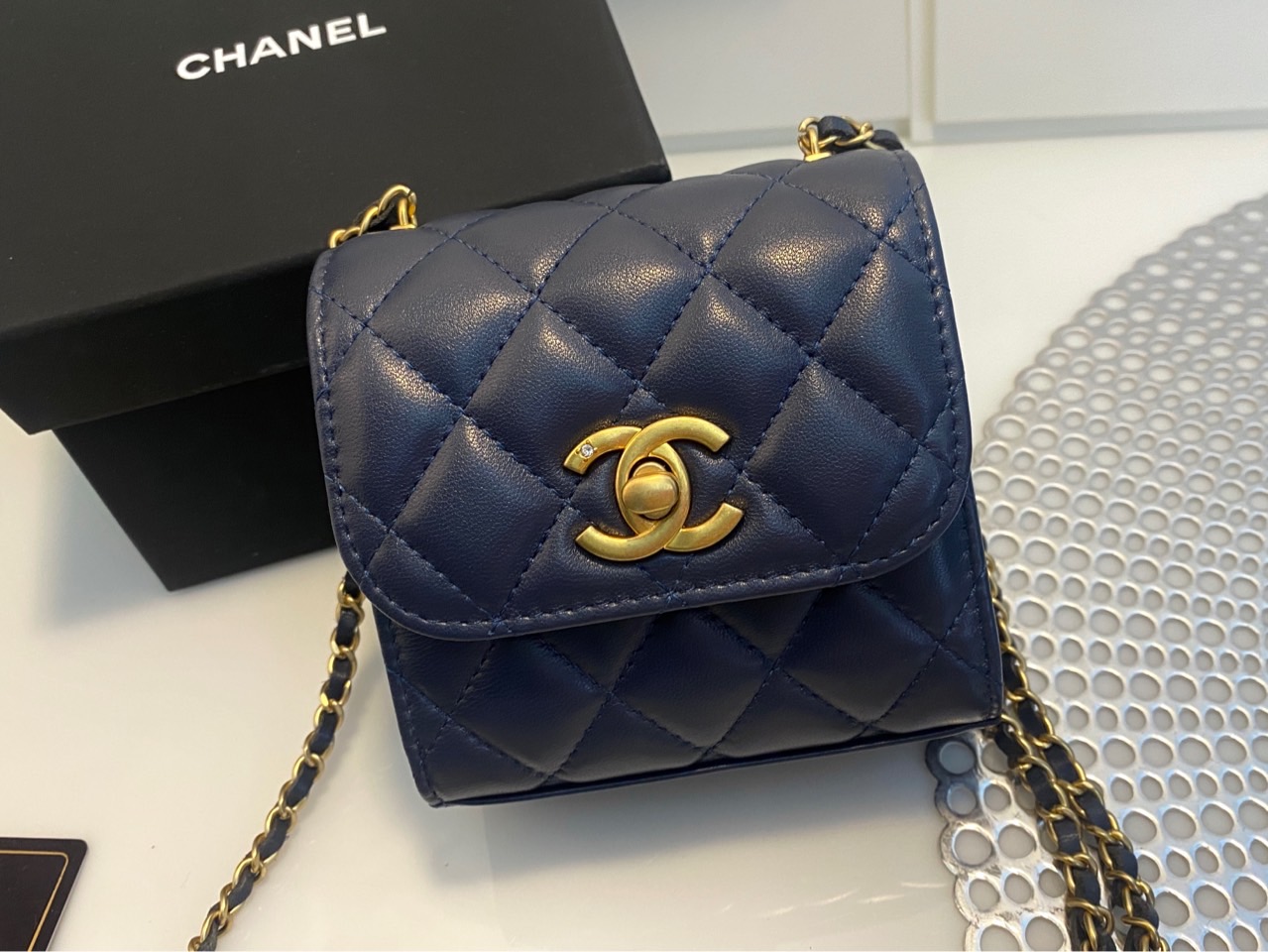 샤넬 큐빅 트랜디