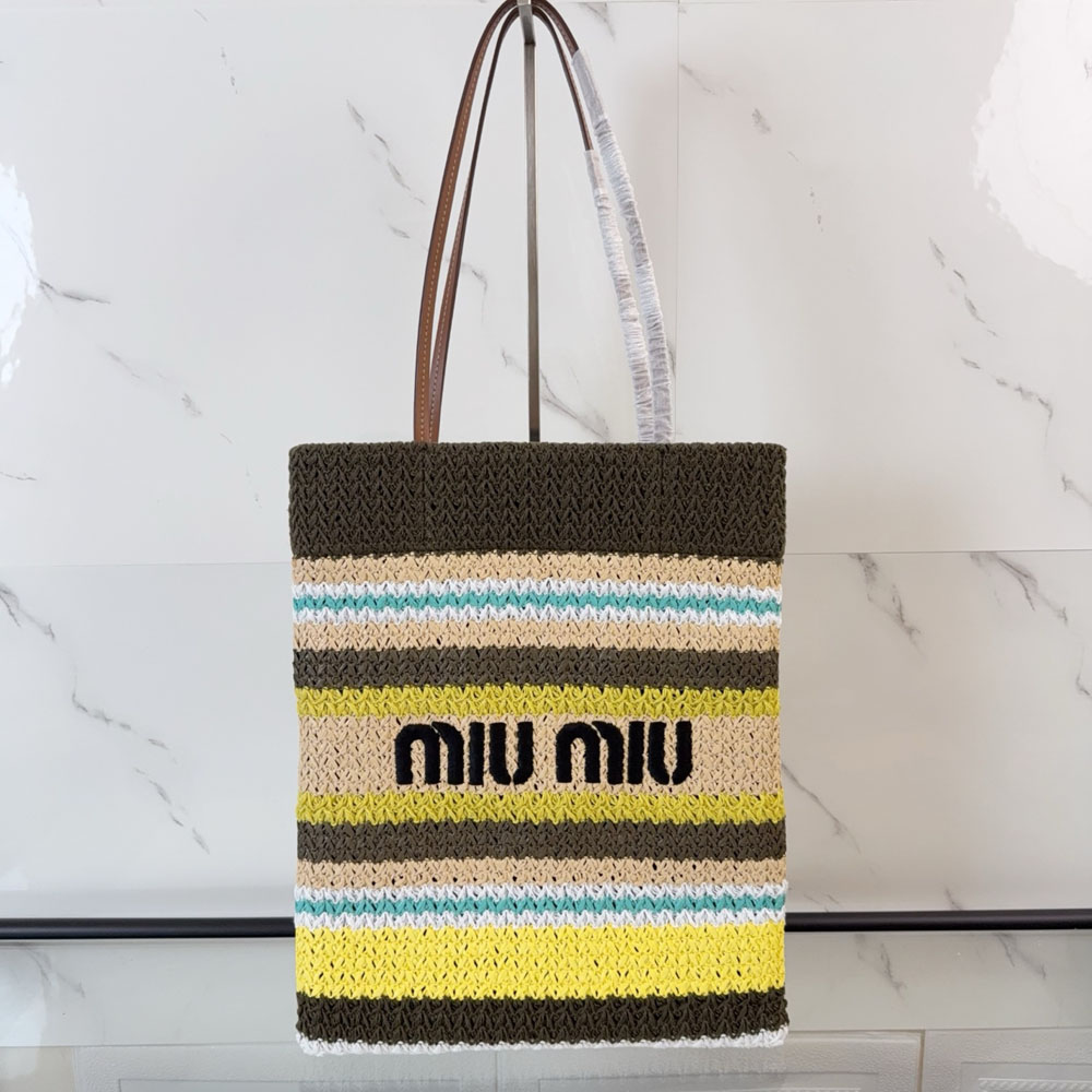 미우미우 라피아 이펙트 토트백 5BG248