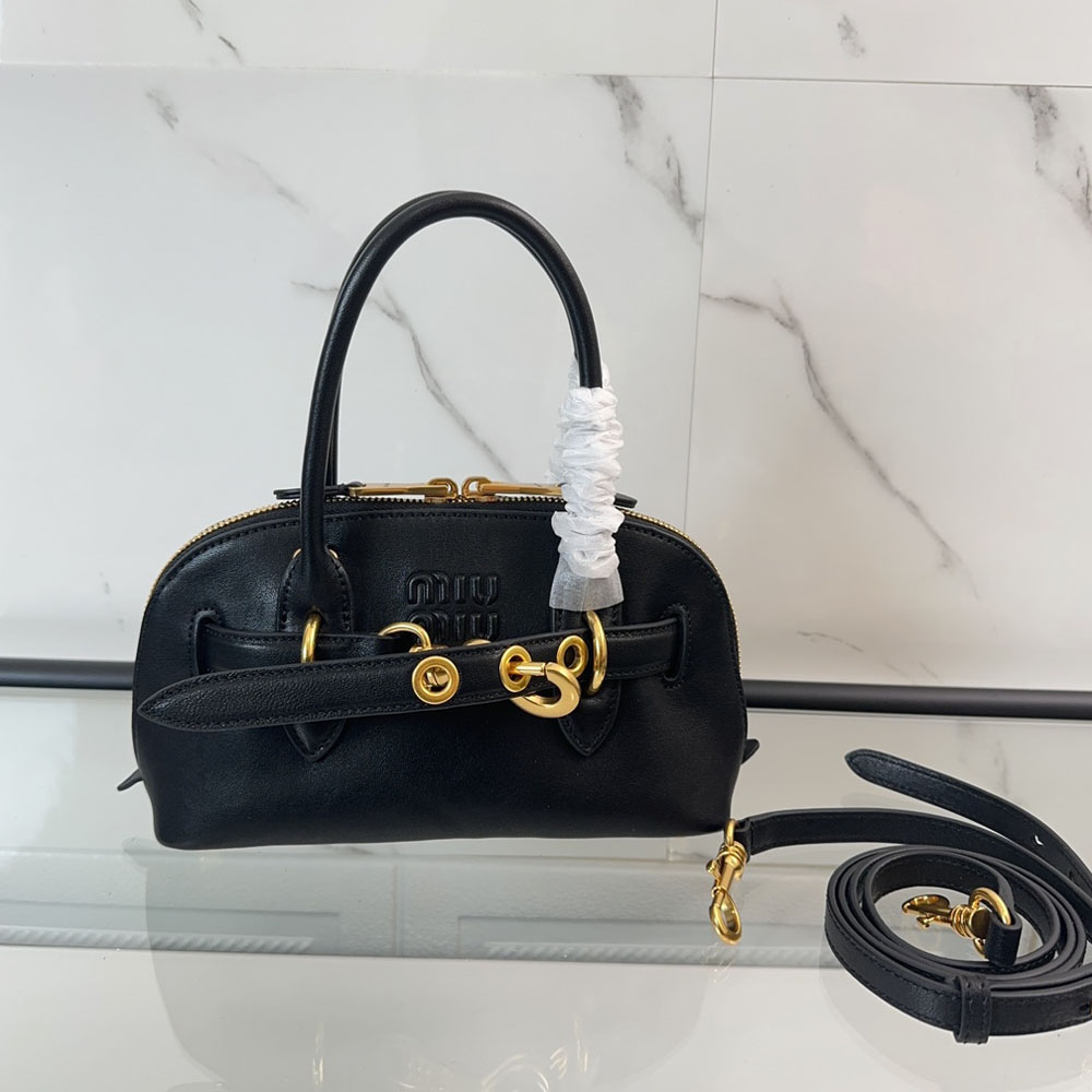 미우미우 아방뛰르 미니백 5BP090